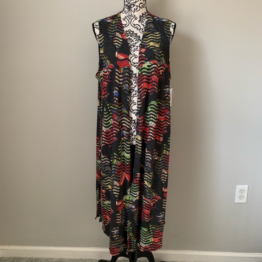 CLOSET CLOSING - OFFERS WELCOME! LuLaRoe Joy